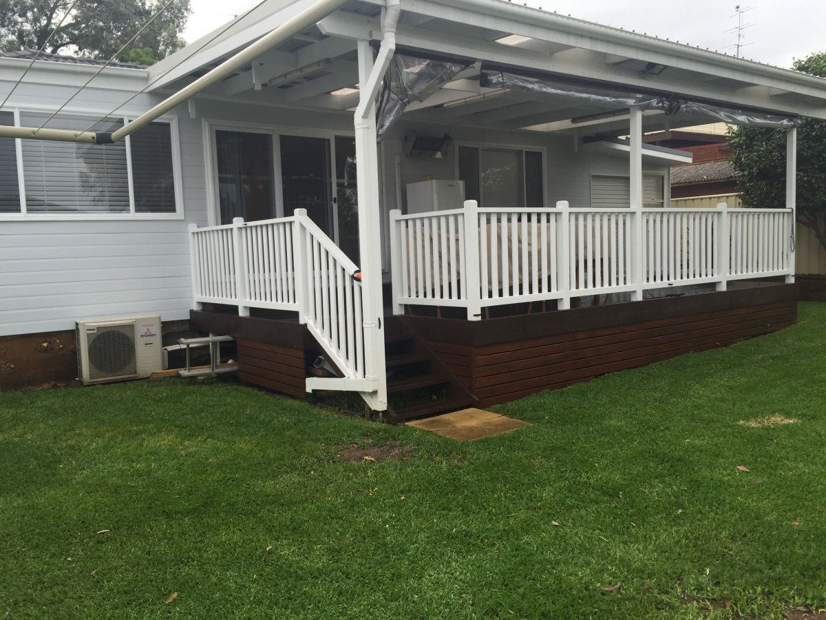 Pergola, decking and balustrade